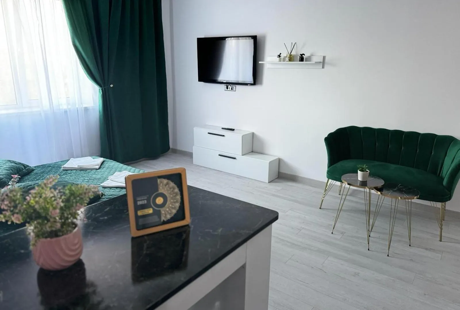 Cataleya Luxury Room'S بوخارست 0*,